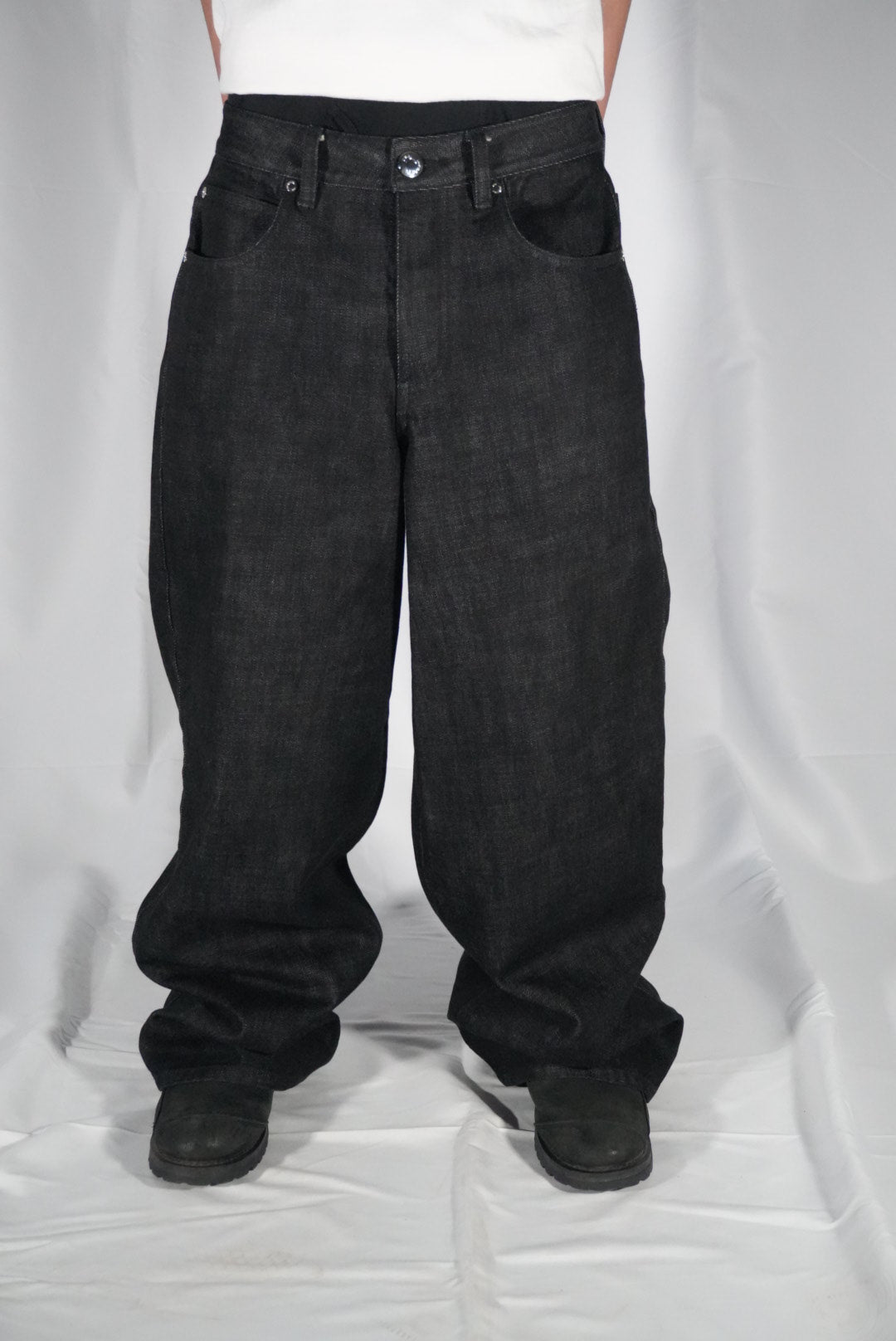 "Metamorphosis" denim