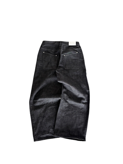 "Metamorphosis" denim